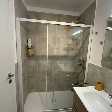 Elegante Bilocale Tra Stazione E Centro Storico Apartment