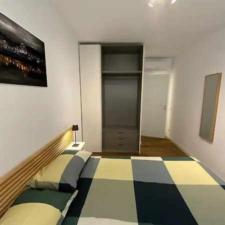 Appartement Elegante Bilocale Tra Stazione E Centro Storico